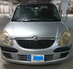 Daihatsu Storia 1.3 2003 for Sale