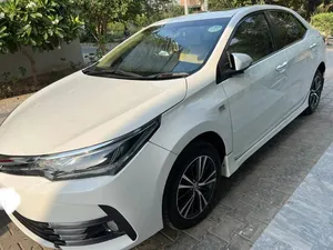 Toyota Corolla Altis Grande CVT-i 1.8 2018 for Sale