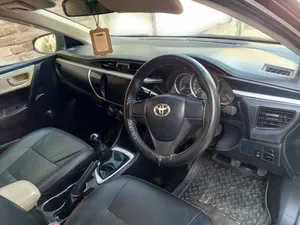 Toyota Corolla XLi VVTi 2015 for Sale