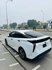 Toyota Prius A 2016 for Sale