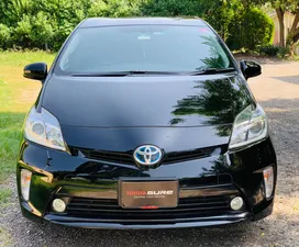 Toyota Prius G Touring Selection Leather Package 1.8 2014 for Sale