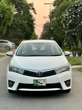 Toyota Corolla Altis Automatic 1.6 2015 for Sale