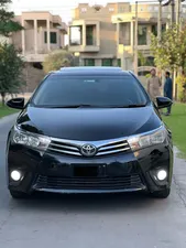 Toyota Corolla Altis Grande CVT-i 1.8 2015 for Sale