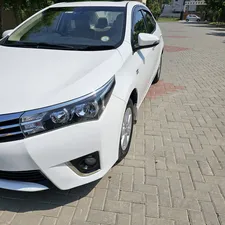 Toyota Corolla Altis Grande CVT-i 1.8 2017 for Sale