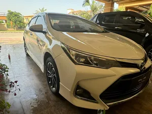 Toyota Corolla Altis Grande CVT-i 1.8 2015 for Sale