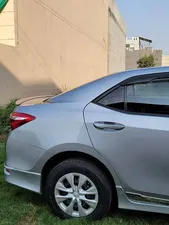 Toyota Corolla GLi Automatic 1.3 VVTi 2015 for Sale