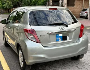 Toyota Vitz F 1.0 2012 for Sale