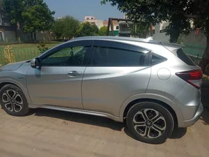 Honda Vezel Hybrid Z 2014 for Sale