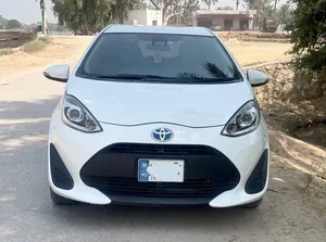 Toyota Aqua S 2018 for Sale