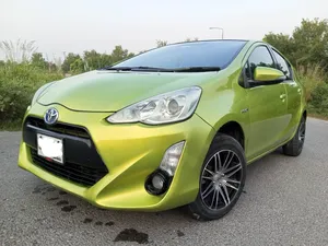 Toyota Aqua X Urban 2015 for Sale