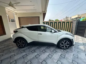 Toyota C-HR G-LED 2018 for Sale