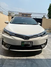 Toyota Corolla Altis Grande CVT-i 1.8 2018 for Sale