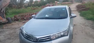 Toyota Corolla GLi 1.3 VVTi 2015 for Sale