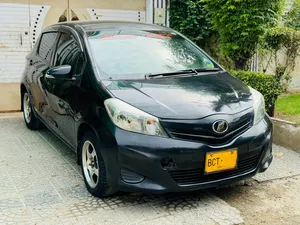 Toyota Vitz F 1.0 2011 for Sale