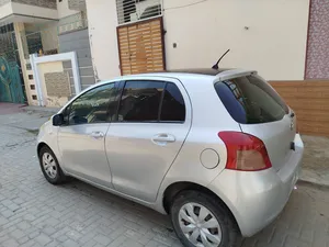 Toyota Vitz F 1.0 2012 for Sale