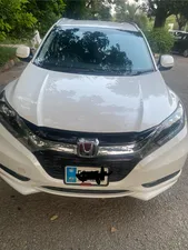 Honda Vezel Hybrid Z 2015 for Sale