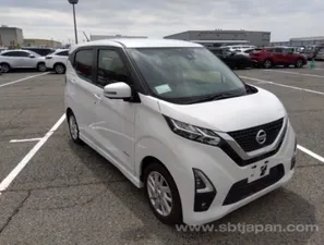 Nissan Dayz Highway star S hybrid X pro pilot 2021 for Sale