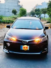 Toyota Corolla Altis Grande CVT-i 1.8 2016 for Sale