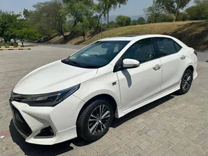 Toyota Corolla Altis Grande CVT-i 1.8 2018 for Sale