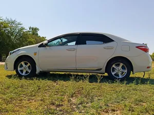 Toyota Corolla XLi VVTi 2016 for Sale