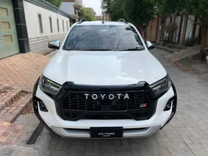 Toyota Hilux Revo V Automatic 2.8 2018 for Sale