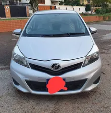 Toyota Vitz F 1.0 2012 for Sale