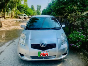 Toyota Vitz B Intelligent Package 1.0 2006 for Sale