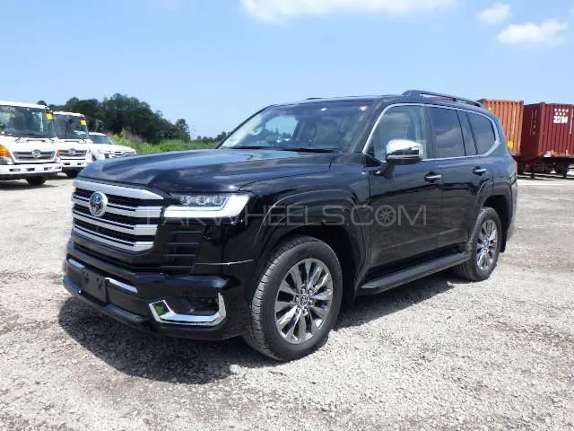 Toyota Land Cruiser 2023 for Sale in Islamabad Image-1