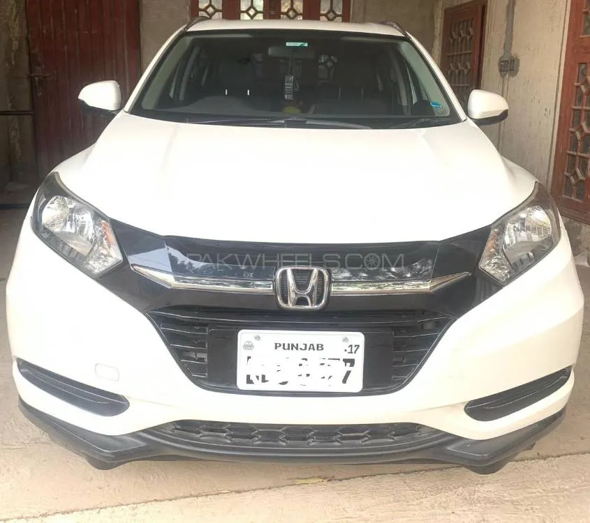 Honda HR-V 2017 for Sale in Sialkot Image-1