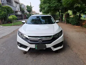 Honda Civic Oriel 1.8 i-VTEC CVT 2016 for Sale