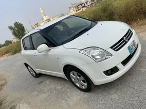 Suzuki Swift DLX Automatic 1.3 Navigation 2018 for Sale