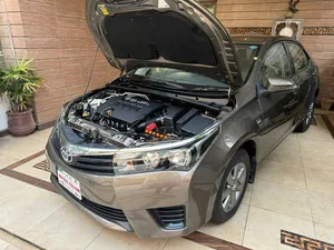 Toyota Corolla Altis Automatic 1.6 2016 for Sale