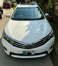 Toyota Corolla Altis Grande CVT-i 1.8 2015 for Sale