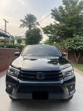 Toyota Hilux Revo V Automatic 2.8 2021 for Sale