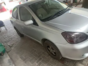 Toyota Platz F 1.0 2004 for Sale