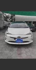 Toyota Prius S 2018 for Sale