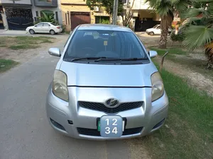 Toyota Vitz F 1.0 2010 for Sale