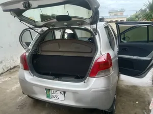 Toyota Vitz iLL 1.0 2010 for Sale