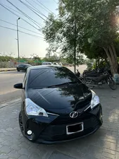 Toyota Vitz F Safety Edition III 2018 for Sale