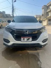 Honda Vezel Hybrid RS Honda Sensing  2018 for Sale