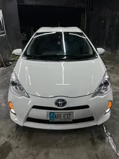 Toyota Aqua S 2013 for Sale