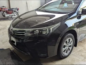 Toyota Corolla XLi VVTi 2015 for Sale