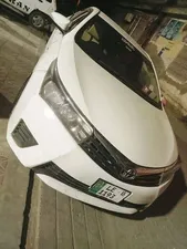 Toyota Corolla XLi VVTi 2015 for Sale