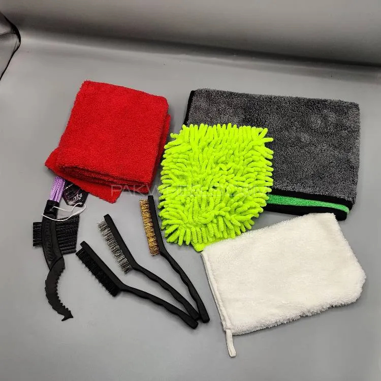 8 in 1 Universal Car Detailing Kit With Microfiber And Brushes For Car Image-1