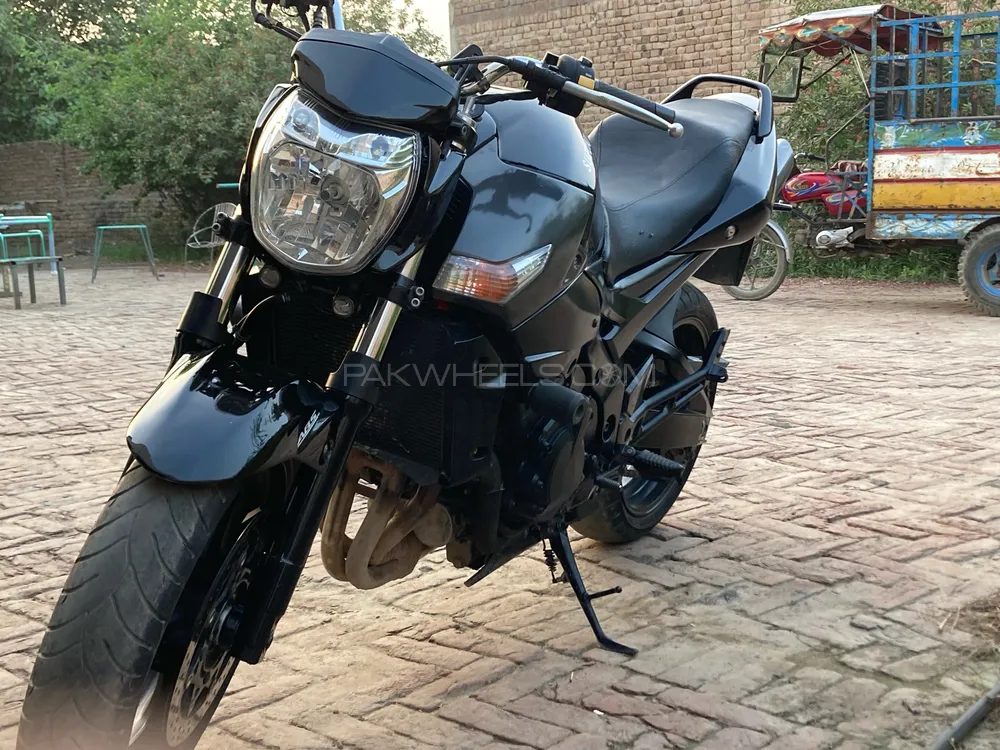 Suzuki GSF 400 2014 for Sale Suzuki GSF 400 2014 for Sale Image-3