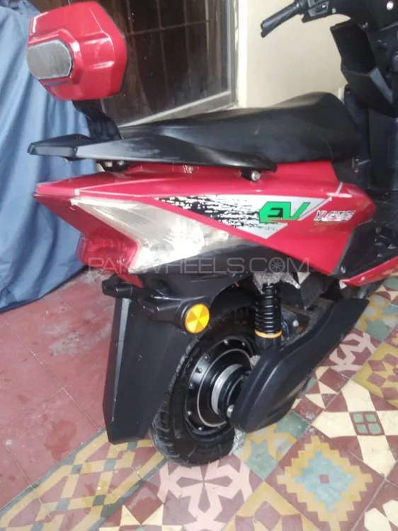 کراؤن Other 2024 for Sale کراؤن Other 2024 for Sale Image-3