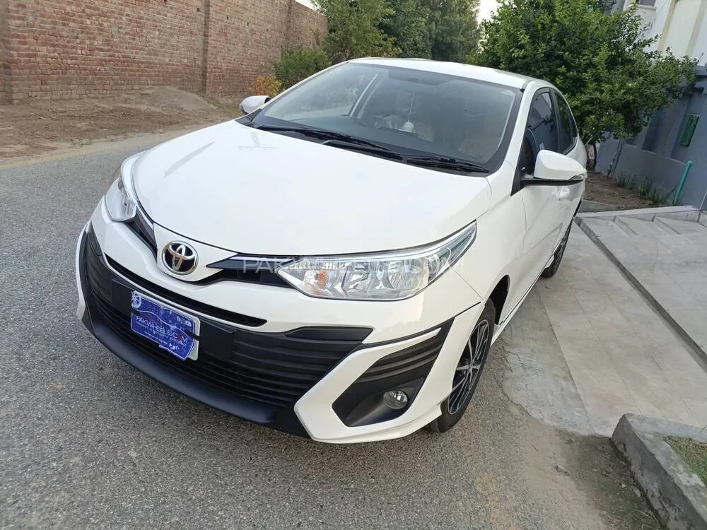 Toyota Yaris Sedan 2023 for Sale in Lahore Toyota Yaris Sedan 2023 for Sale in Lahore Image-3