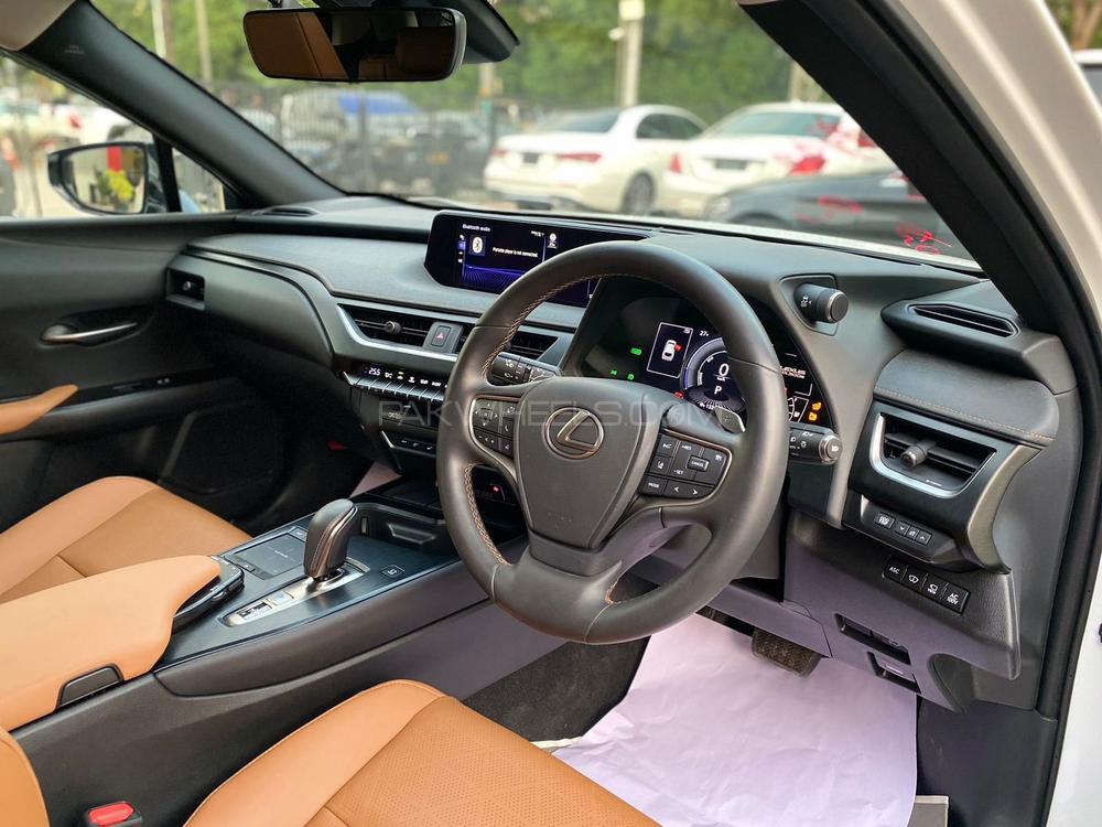 Make: Lexus UX300e
Model: 2021
Mileage 2,300 kms only
Unregistered  

*Import 2024
*Tacomi Interior 
*Top of the line variant

Calling and Visiting Hours

Monday to Saturday

11:00 AM to 7:00 PM