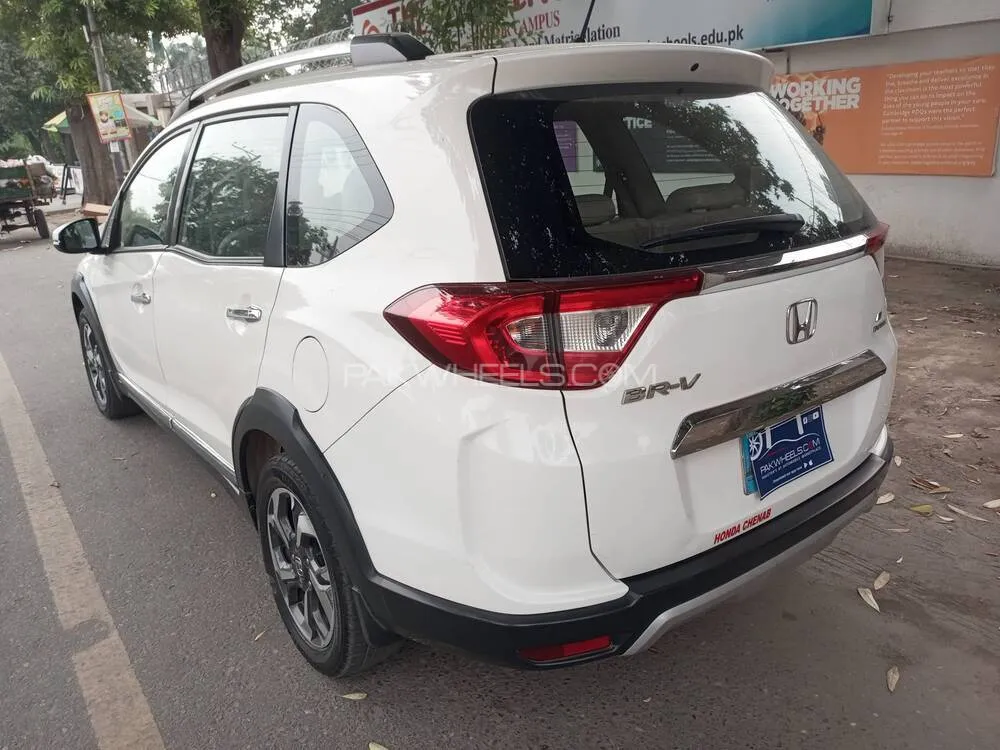 Honda BR-V 2019 for Sale in Faisalabad Honda BR-V 2019 for Sale in Faisalabad Image-5