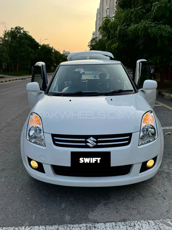 Suzuki Swift 2017 for Sale in Islamabad Image-1